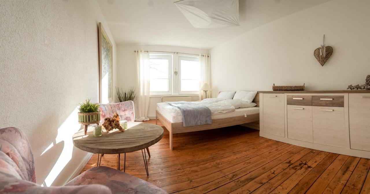 Ferienwohnung Adolfshof Og Nuchel Esterno foto